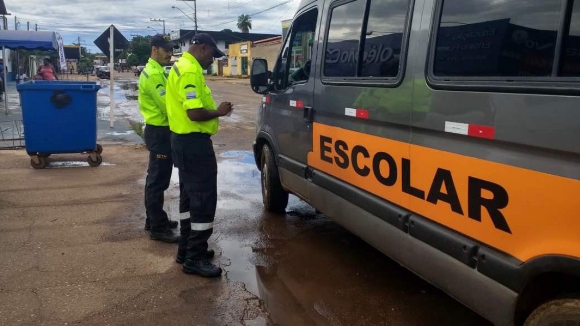 Transporte escolar sofre fiscalização em Palmas no TO