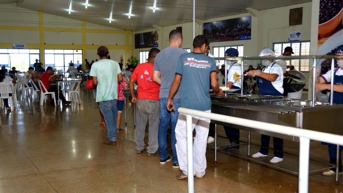 Confira os cardápios dos Restaurantes Comunitários para este mês