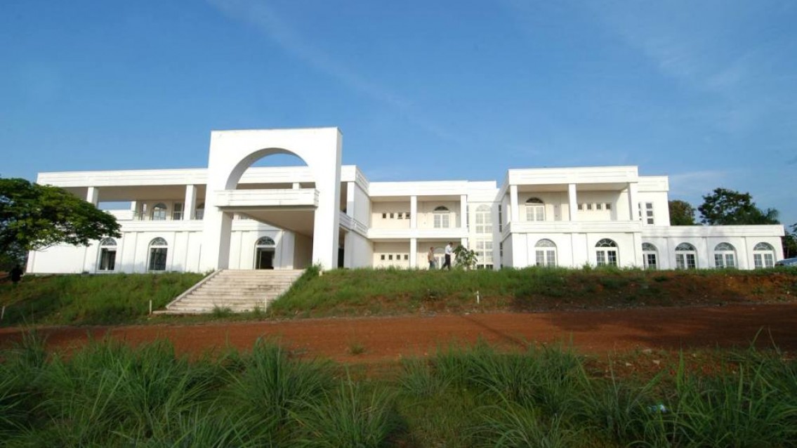 Nova moradia do governador na  “Casa Branca” é fake news no TO