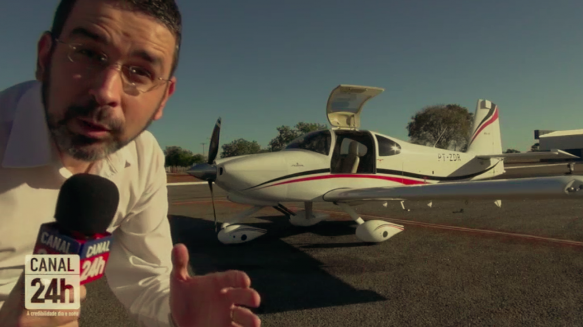 O jornalista Fernando Hessel embarca em vôo teste no TO