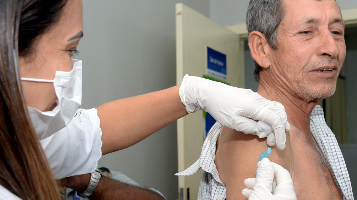 Palmas amplia atendimento para vacina influenza no TO Palmas amplia atendimento para vacina influenza no TO