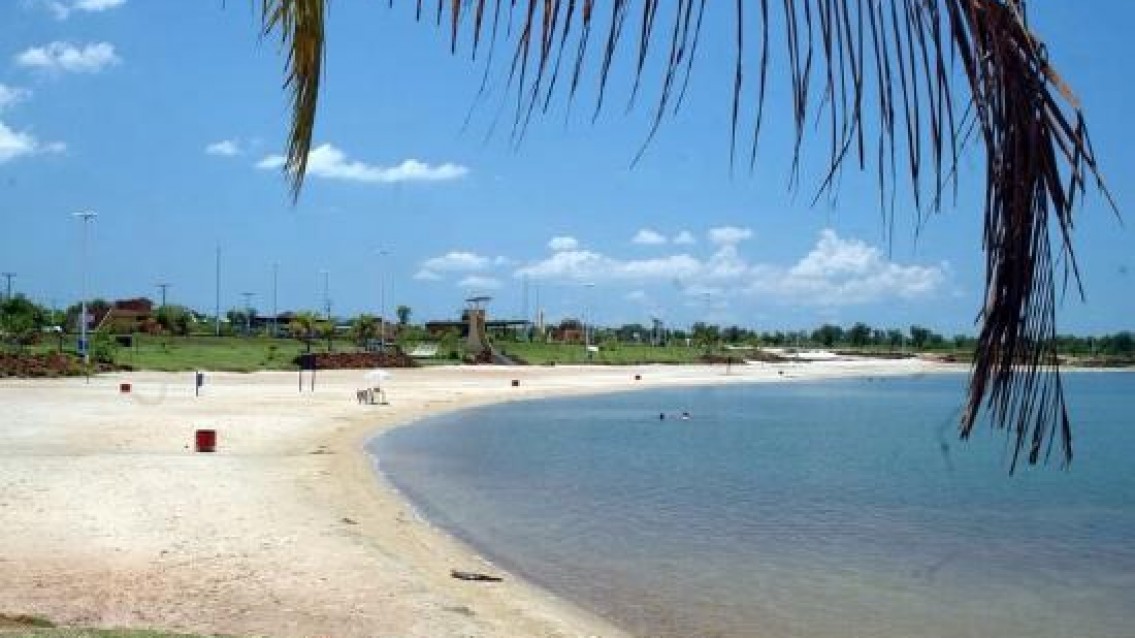 Passeios em praias, parques e cachoeiras devem ser evitados Passeios em praias, parques e cachoeiras devem ser evitados