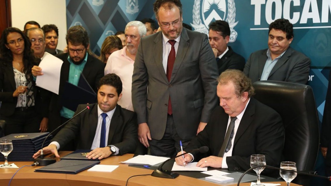 Novo governador escolhe primeiros secretários no Tocantins