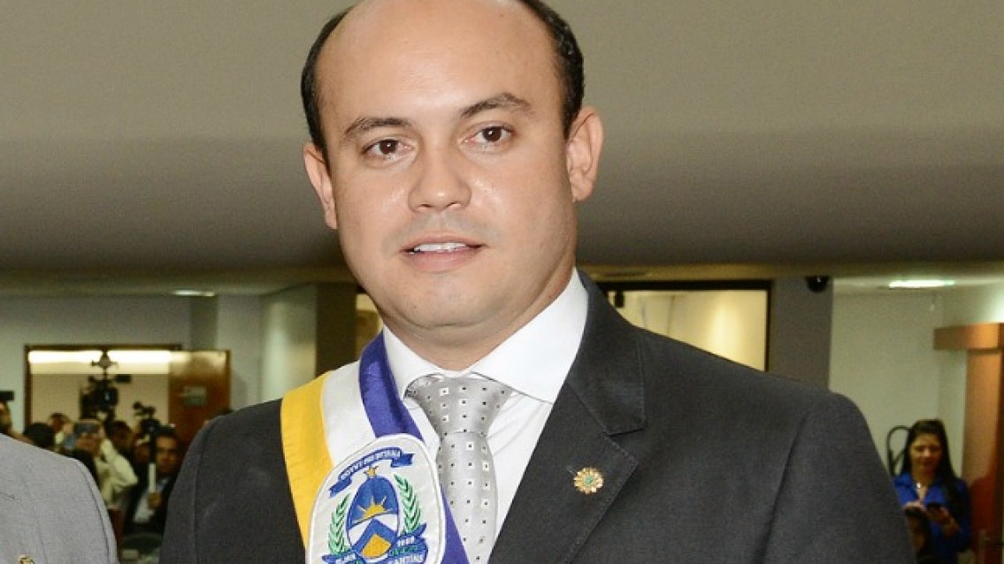 Justiça libera bens de ex-governador por caducidade de prazo