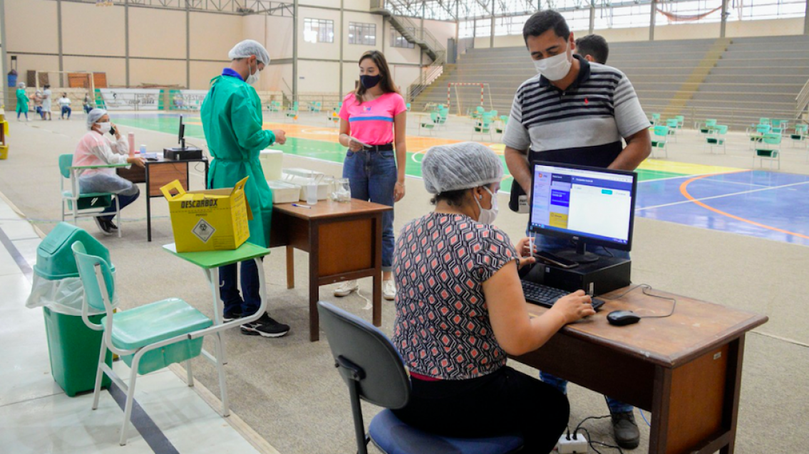 Palmas amplia vacinação contra a Covid para 64 anos